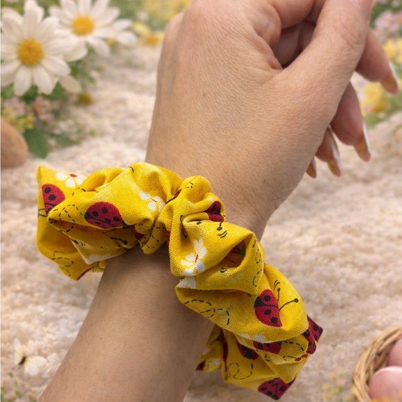 Ladybug Spring Scrunchie – Standard Size - Picture 3 of 3